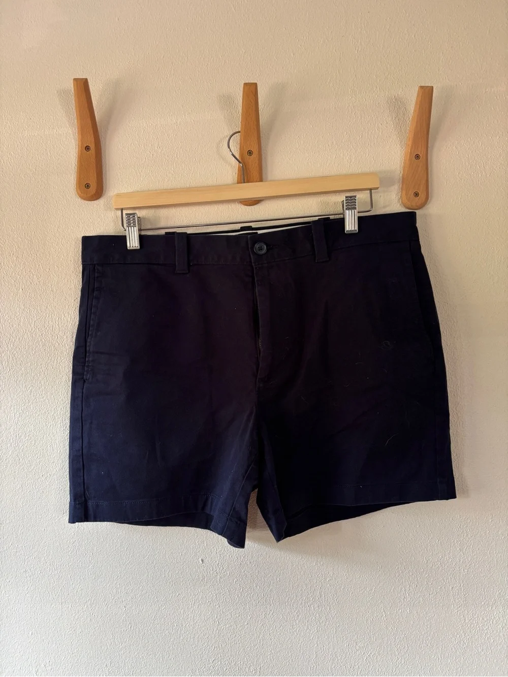 J Crew - Men’s 5” Shorts
